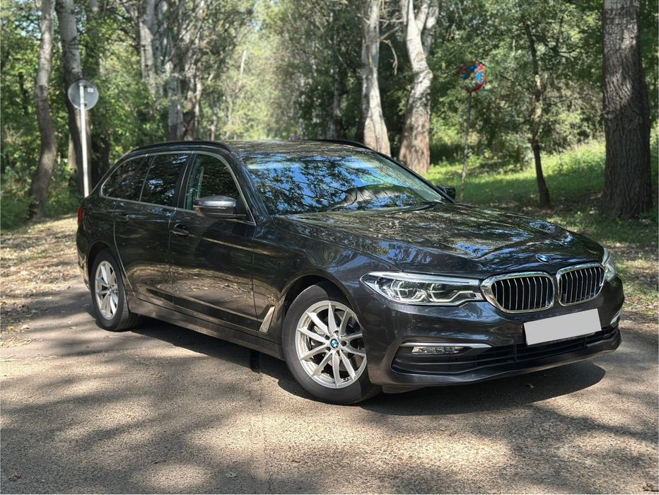 BMW Seria 5 520d G31 Automat~Full LED~ISTORIC de la 0km