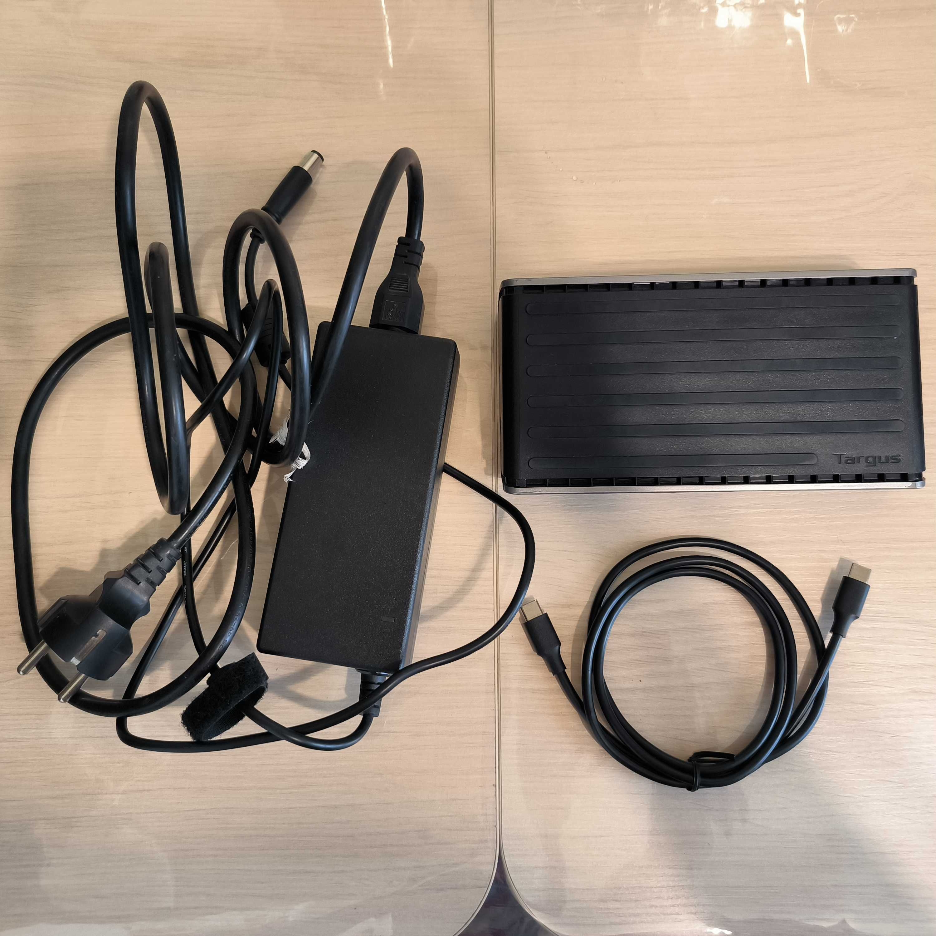 Док станция Targus Dock180 Dual video 4K