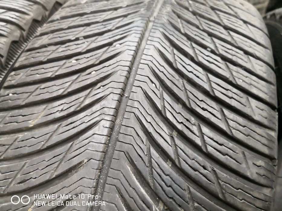 245 45 18 цола гуми като нови Michelin