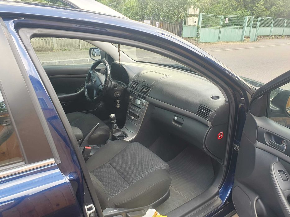 Toyota Avensis 2.0 D4D - primul proprietar