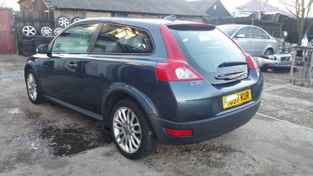 Piese auto si accesorii Volvo C30 2.0d euro4/5 2010 cutie manuala