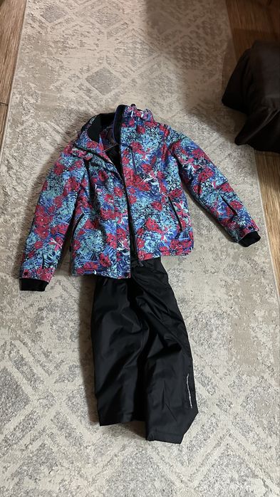 Горнолыжный костюм