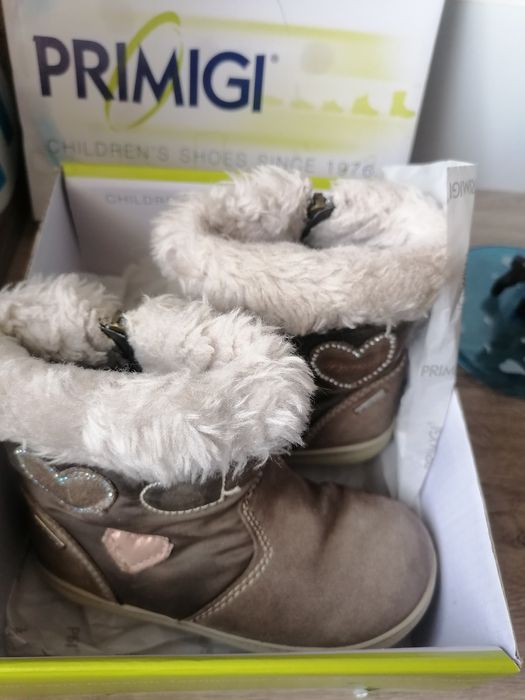 Топли зимни ботуши Primigi