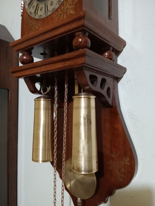 Ceas de perete cu pendul model olandez