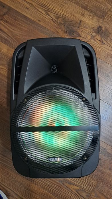 Boxa portabila karaoke