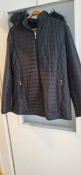 Дамско преходно яке