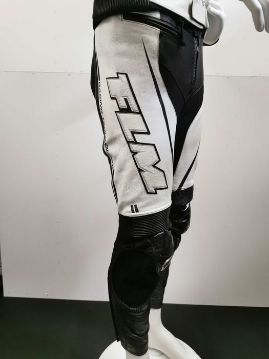 Costum moto piele FLM alb cu cocoașă mărime 50