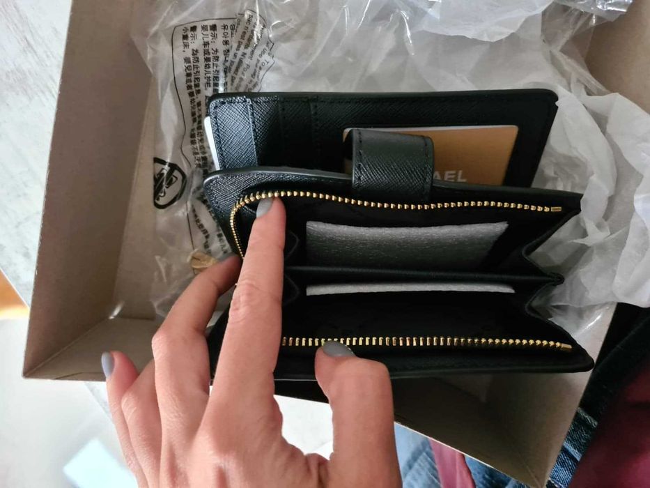 Portofel Original Michael Kors NOU