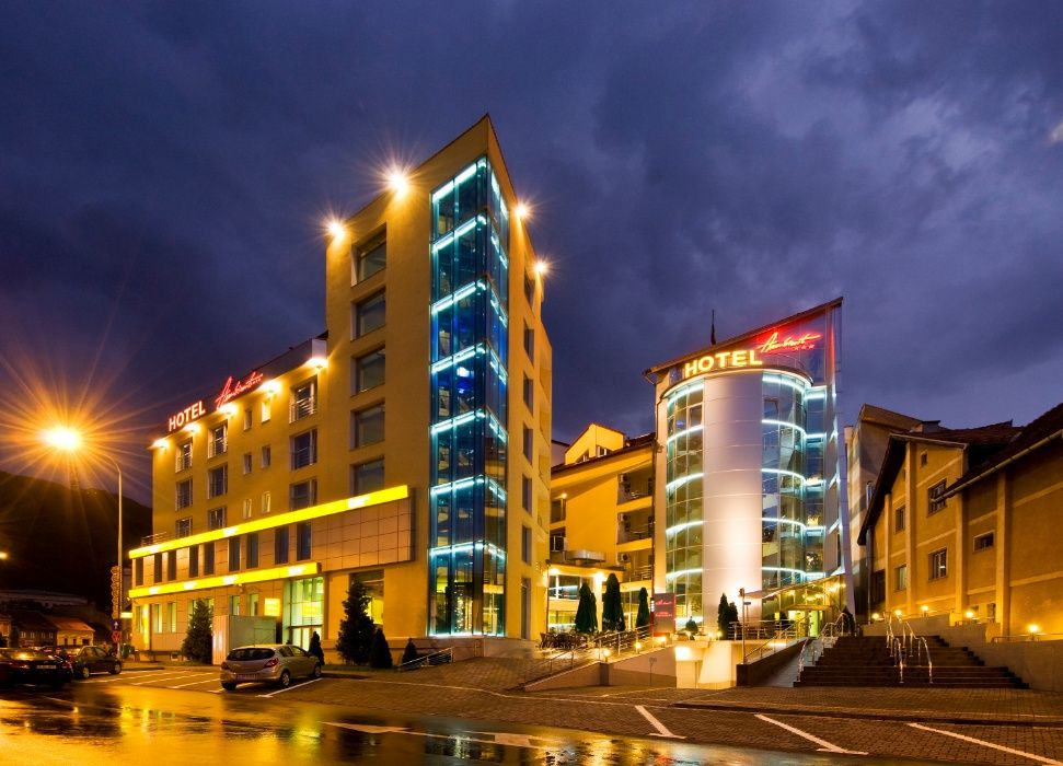 Cazare in Brasov, 3* sau 4* sau 5* / Acceptam Tichete de Vacanta