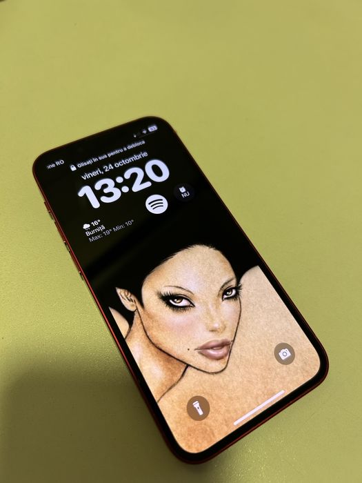 IPhone 13 mini  rosu