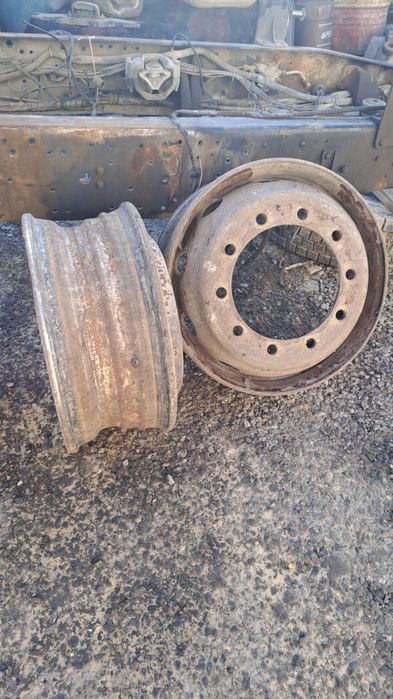 Диск 22.5. На Фура и Камаз