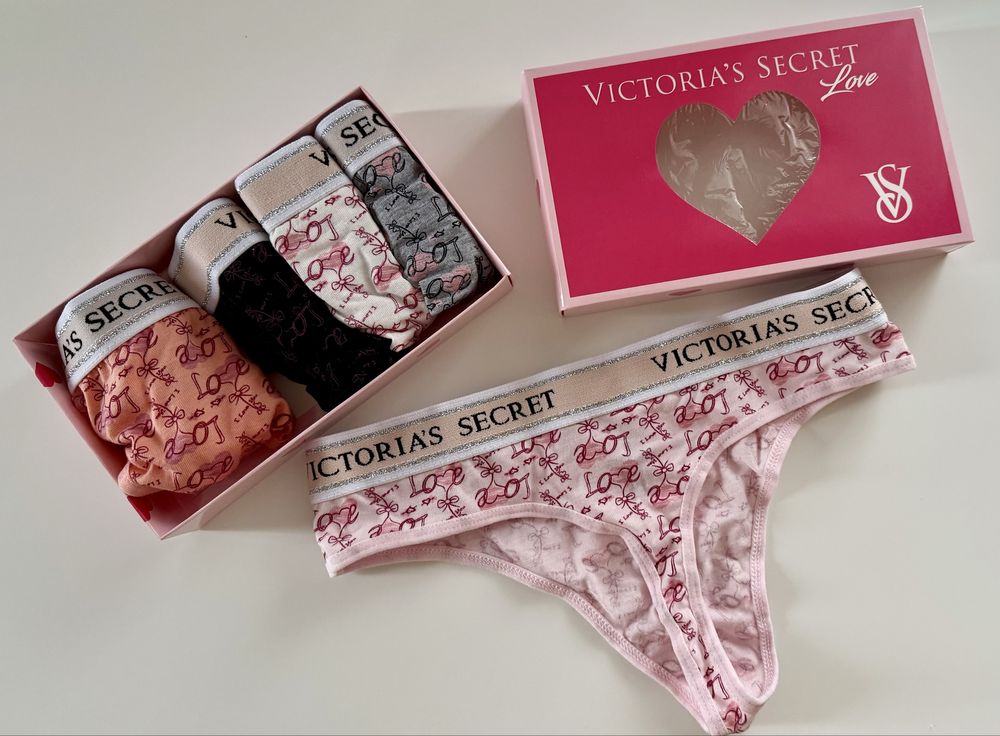 Victoria's Secret Love Дамско бельо - прашки в кутия - Размери : S , M