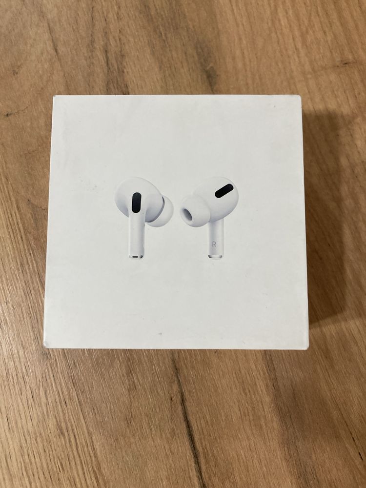 Airpods PRO продается