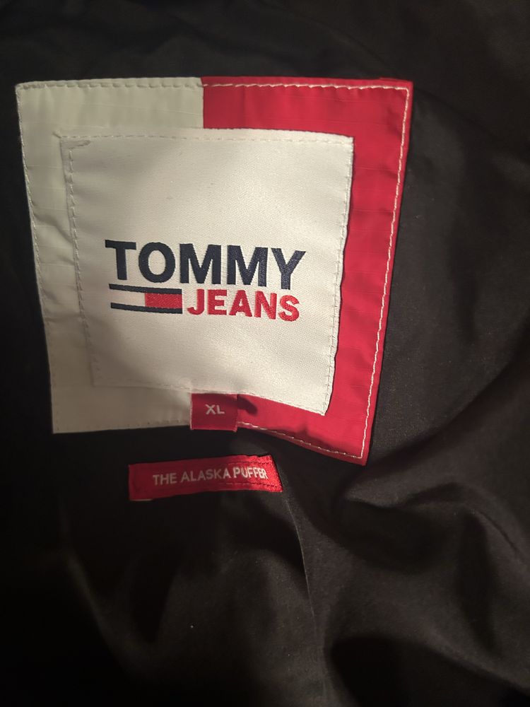 Мъжко зимно яке Tommy Jeans
