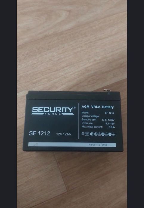 Продам аккумулятор 12v