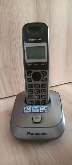 Телефон Панасоник.