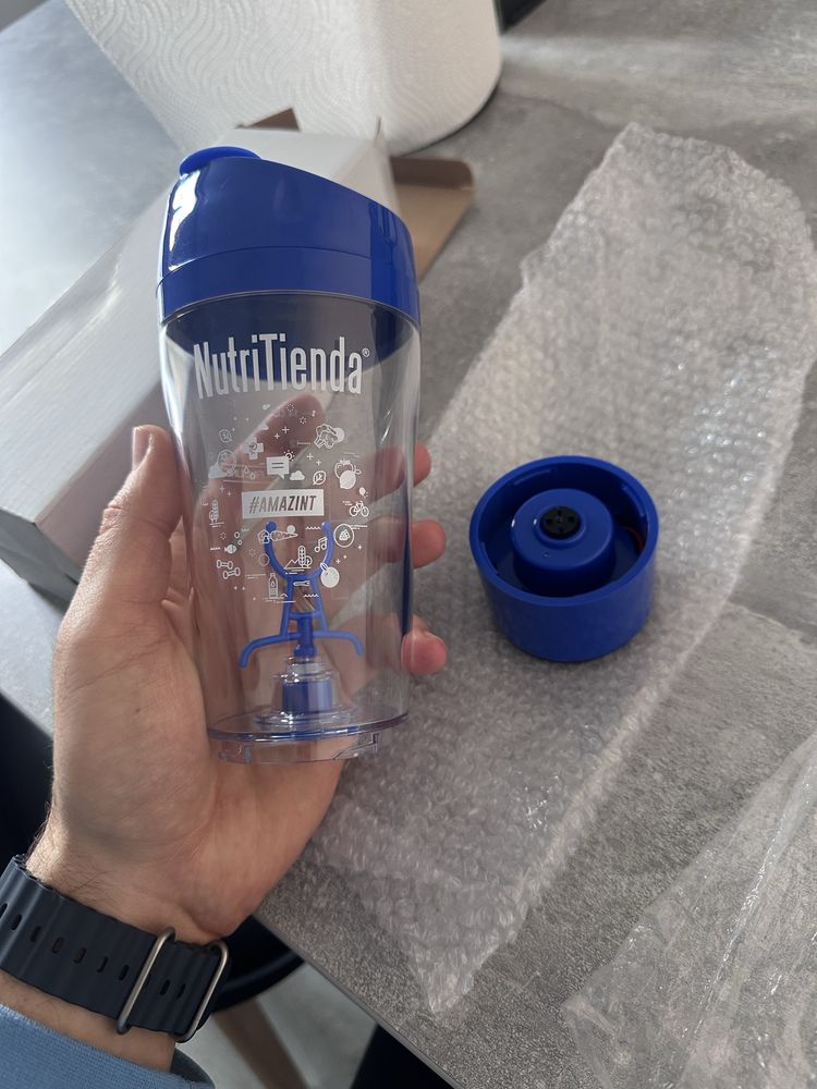 Shaker electric portabil 400ml
