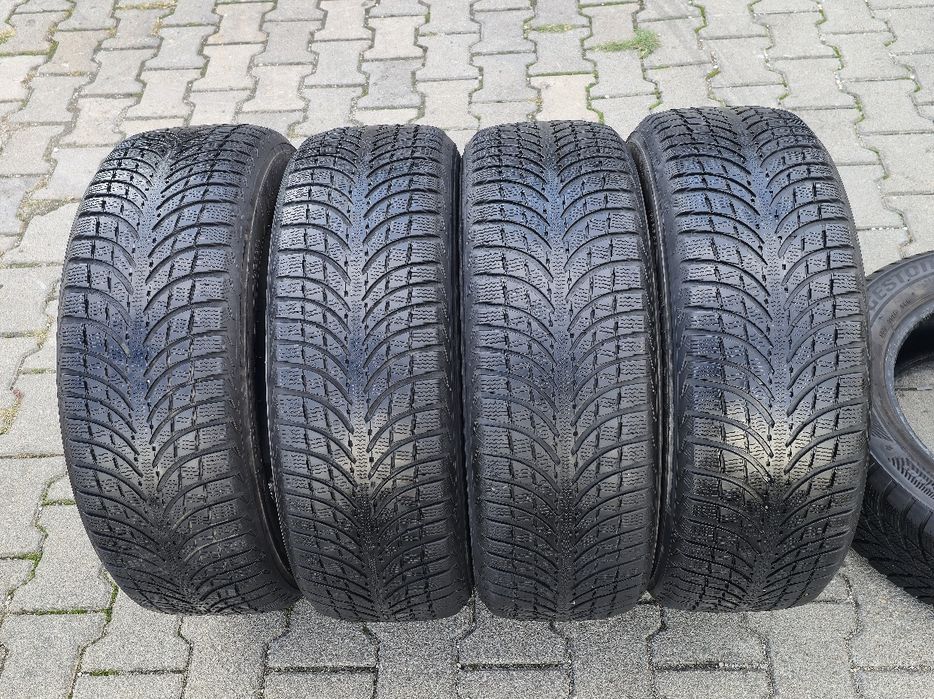 215 70 16 Michelin