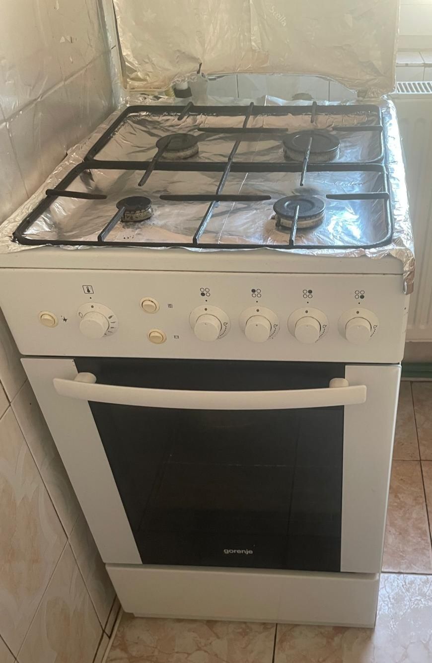 Aragaz Gorenje Cuptor electric