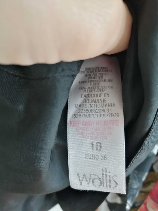 Rochia Wallis vaporoasa model floral masura 38 Made in Romania