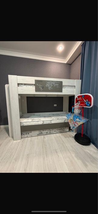 Продам двухярусную кровать