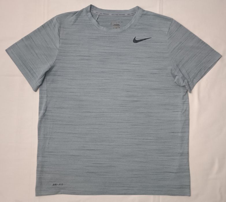 Nike DRI-FIT оригинална тениска XL Найк спорт фитнес фланелка