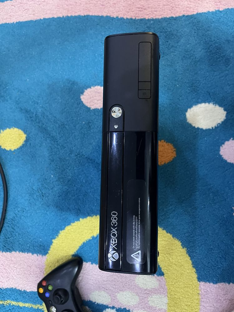 Xbox 360 e 500 gb