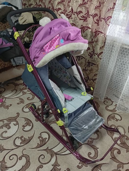 Продам санки на колесах