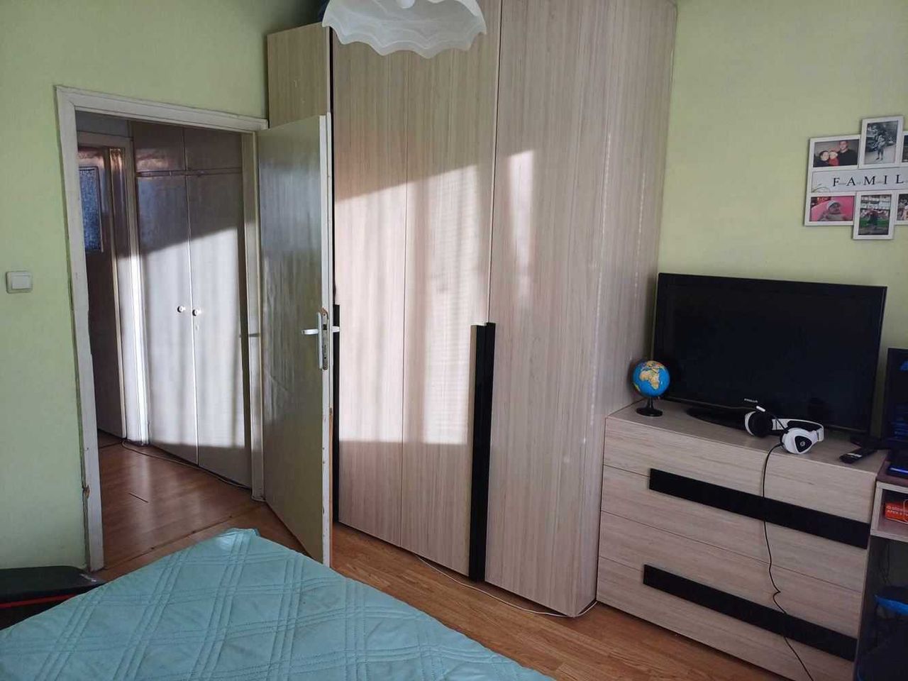 Продава се Двустаен апартамент в София, Борово - 64 кв.м за 2344 €/кв.м - Снимка #7