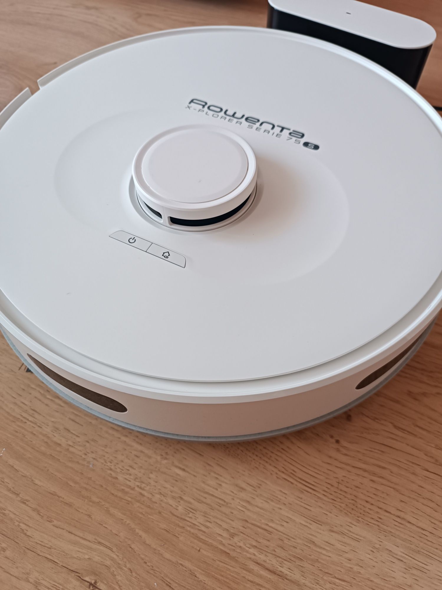 Прахосмукачка-робот ROWENTA X-plorer Serie 75 S and Serie 75 S+