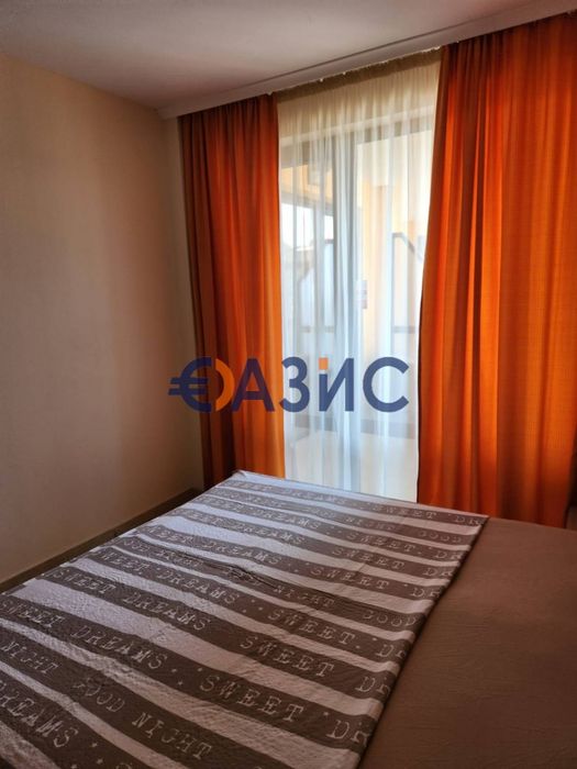 Продава се Двустаен апартамент в к.к. Слънчев бряг - 65 кв.м за 1124 €/кв.м - Снимка #2