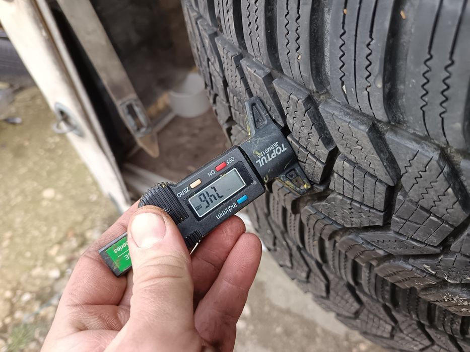 Anvelope MS iarna 215 60 17 hankook 2024 7mm