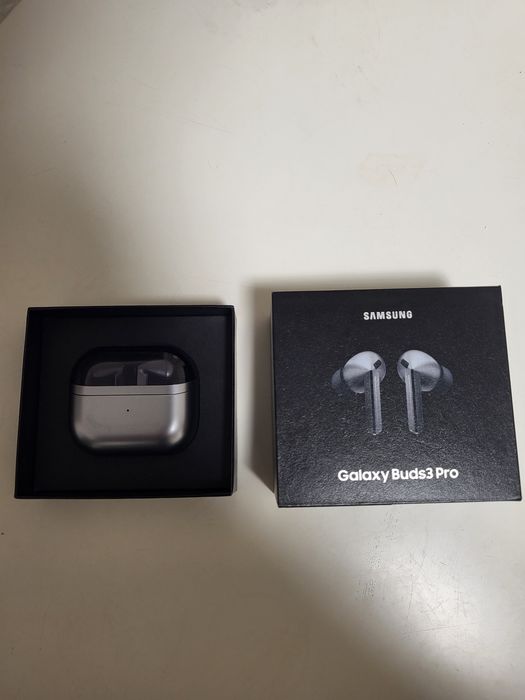 Наушники Samsung Galaxy Buds3 Pro серебристый