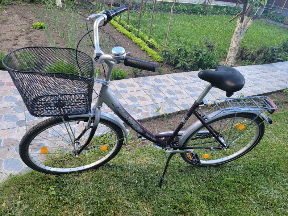 Bicicleta de dame 26 cu cos