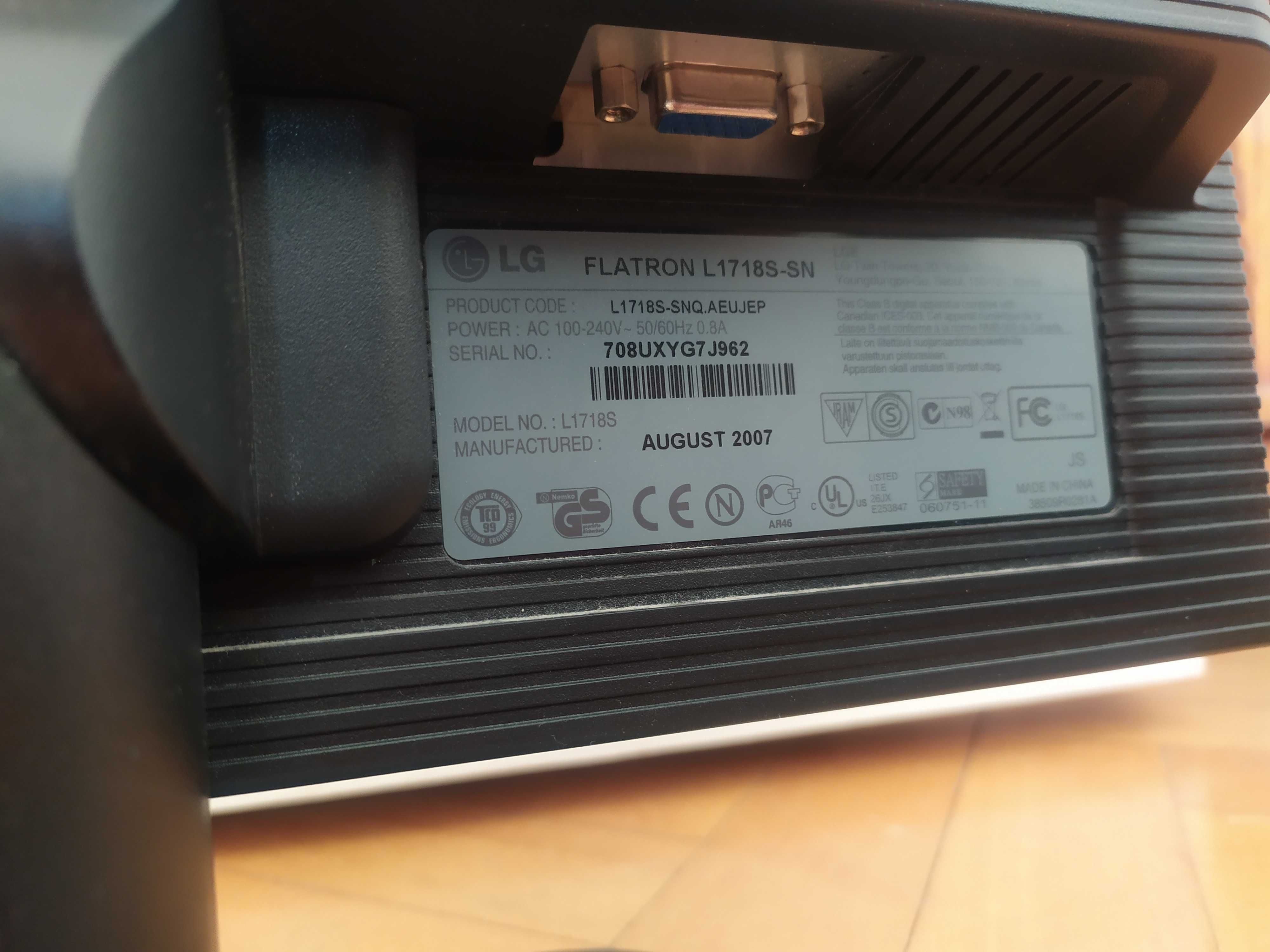 Mонитор LG screen: 17"