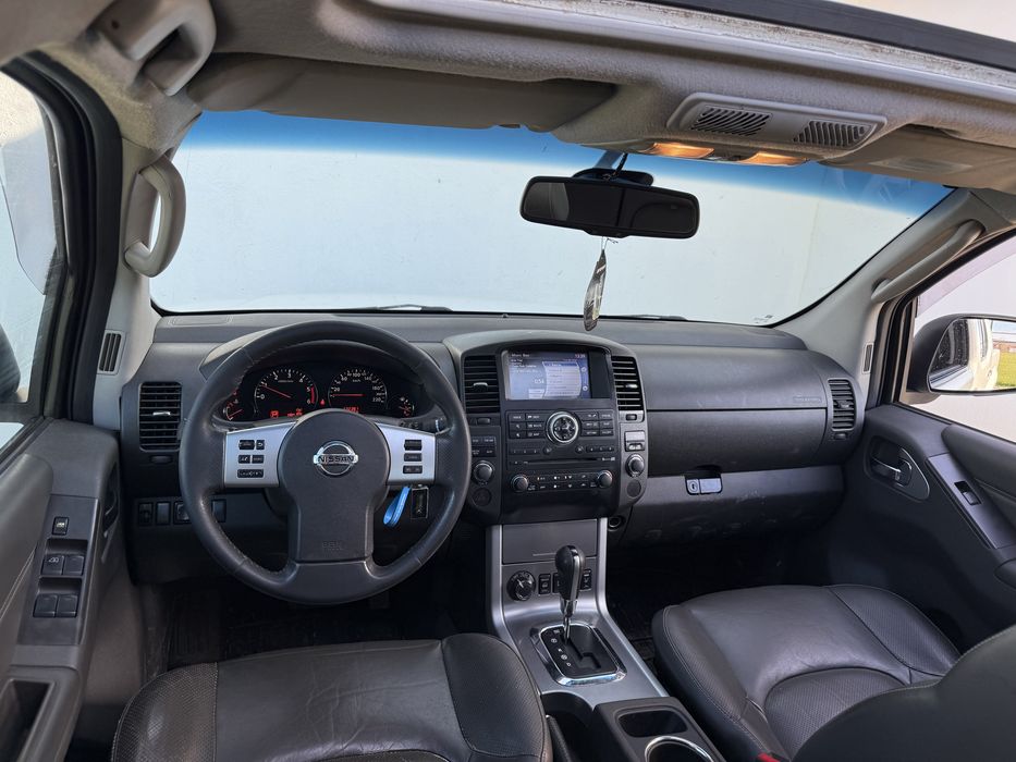 Nissan Navara Pickup 3.0 V6 2013 AutoUtilitar Bose Full