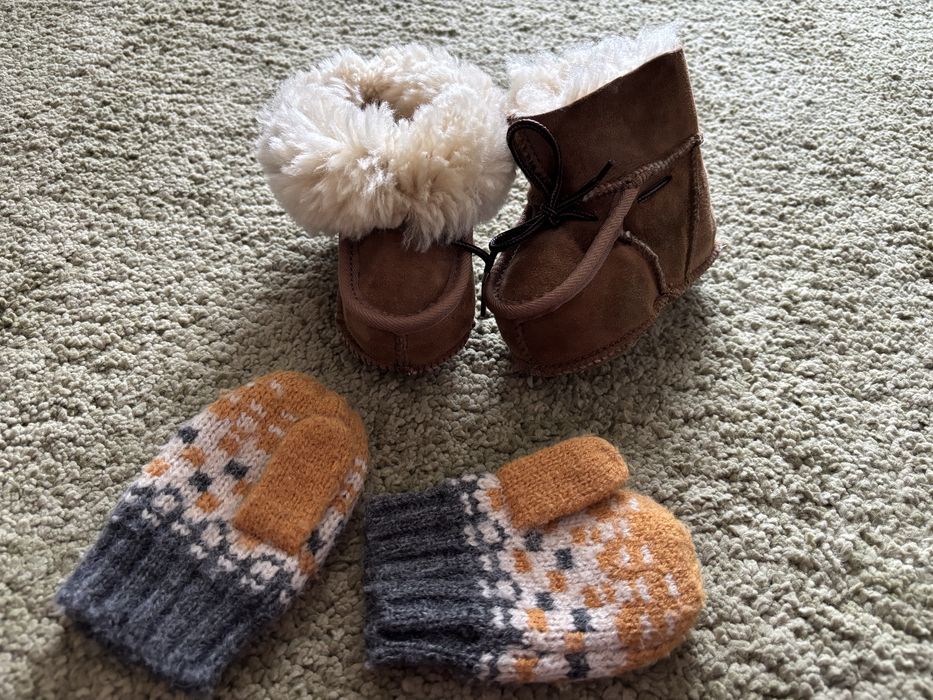 Топли пантофки и ръкавички