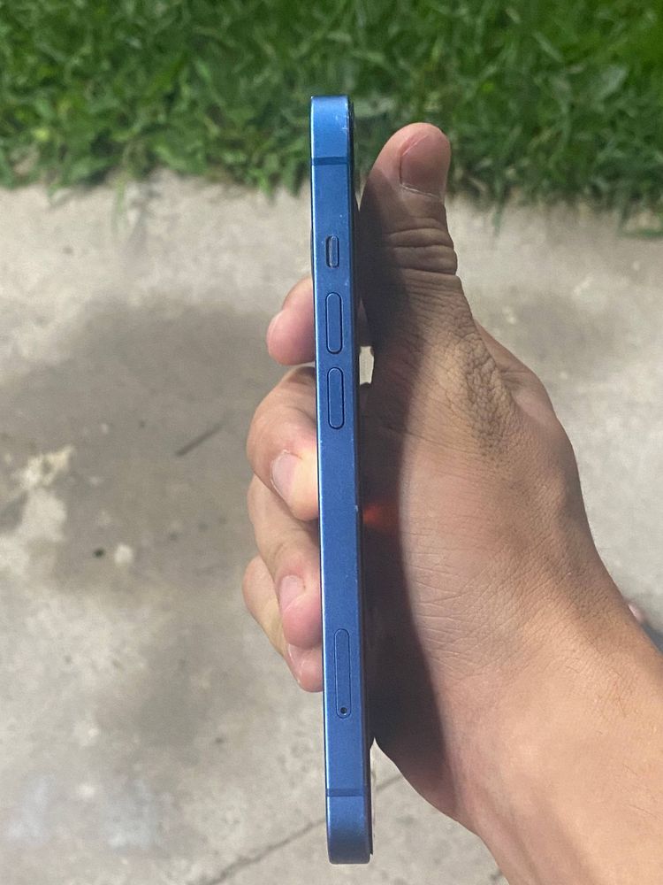 Iphone 13  blue 128