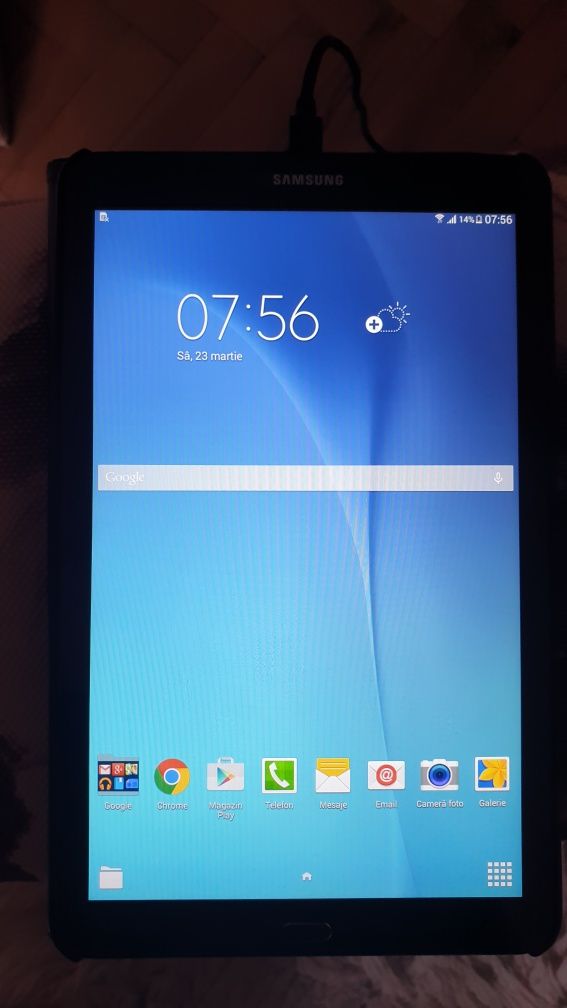 Vand tableta Samsung Galaxy TAB E in stare foarte buna