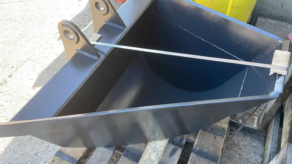 Cupa trapezoidala pt. buldoexcavator