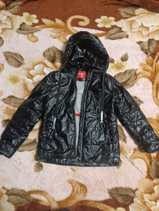 Куртка на девочку