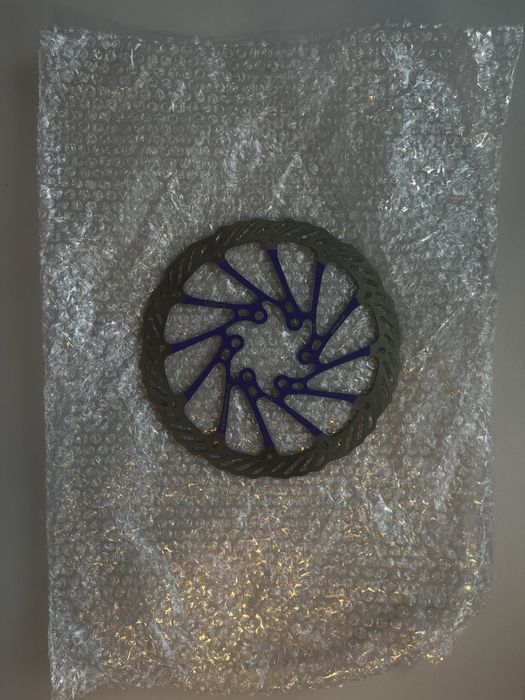 Disc frana hidraulica MTB Bucklocks.Mov silver cu design ventilat