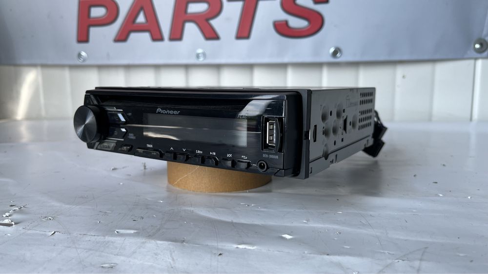 Радио/CD Player Pioneer DEH-1900UBB