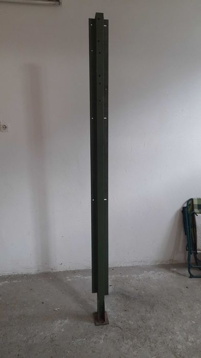 Stalpi metalici deosebiti vopsiti electrostatic
