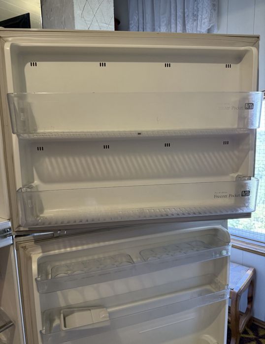 Холодильник Sharp SJ-22F-SL (No Frost) Japan