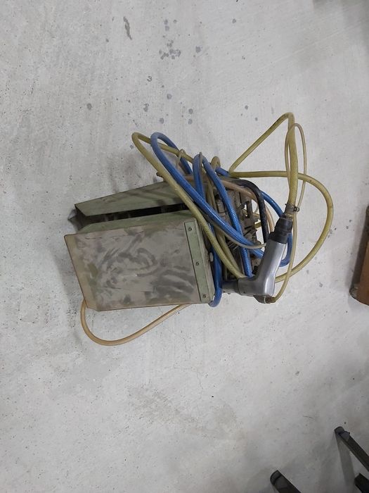 Преносима винтонавивна машина Powasert- Германия за дограма