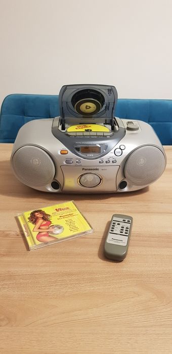 Radio casetofon cd player Panasonic RX-D15 REZERVAT