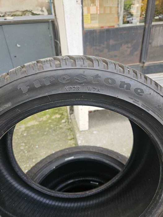 4 бр. Зимни  гуми  FIRESTONE  225/45/17  DOT  2623/2525  г.