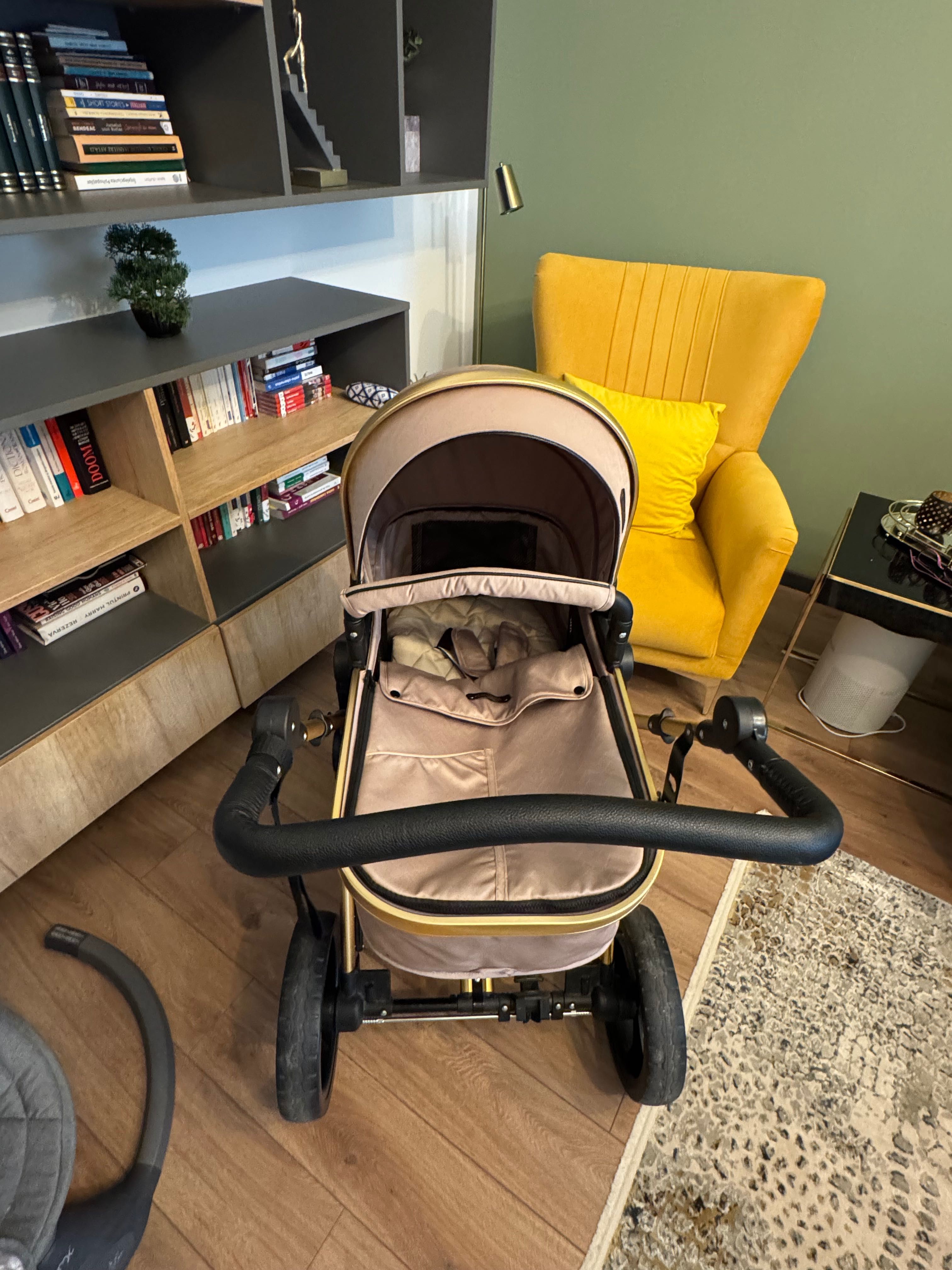 Cărucior /landou bebe