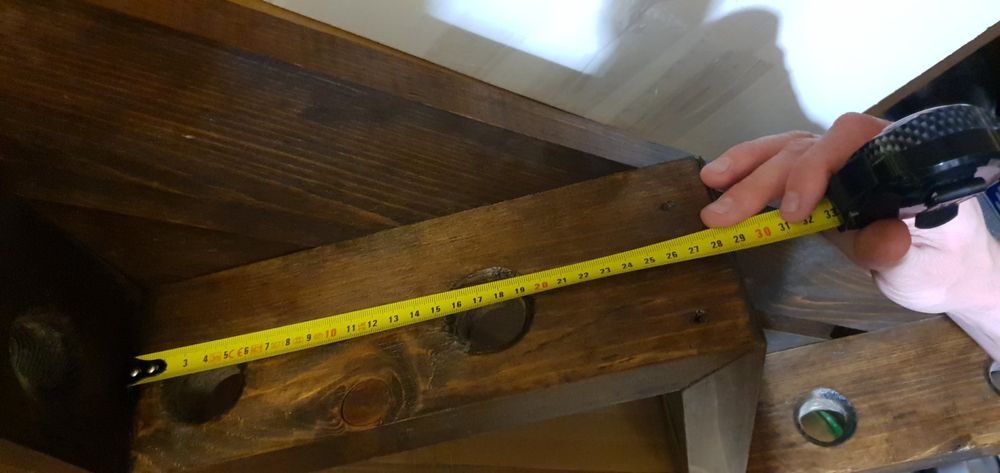 Дървена поставка за бутилки